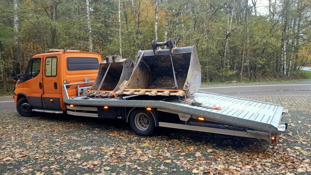 PomocDrogowa AutoLaweta Wynajem Wypożyczalnia BUSÓW 9Osób os DOSTAW