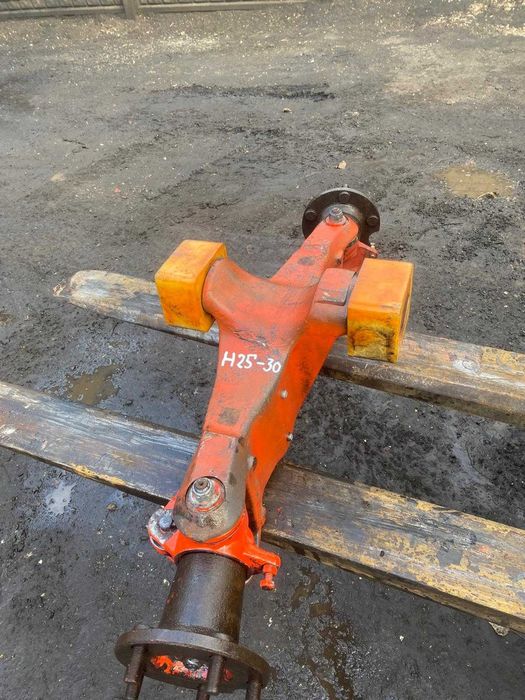 Belka tylna LINDE H25 H30 H35 seria 351, 392, 393