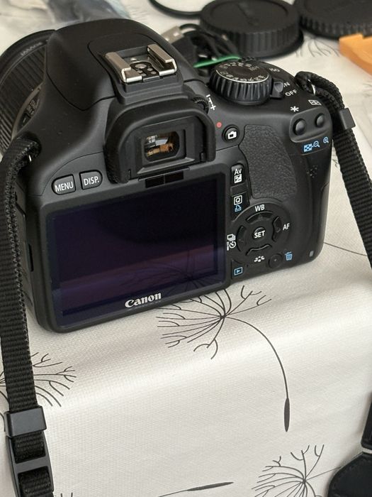 Фотоапарат Canon eos 550