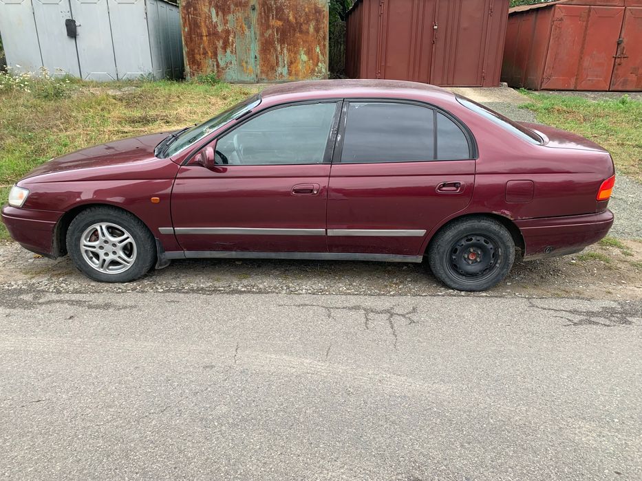 Toyota Carina E