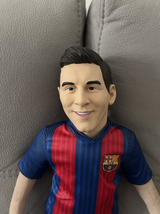 Boneco messi em tecido para colecionadores.