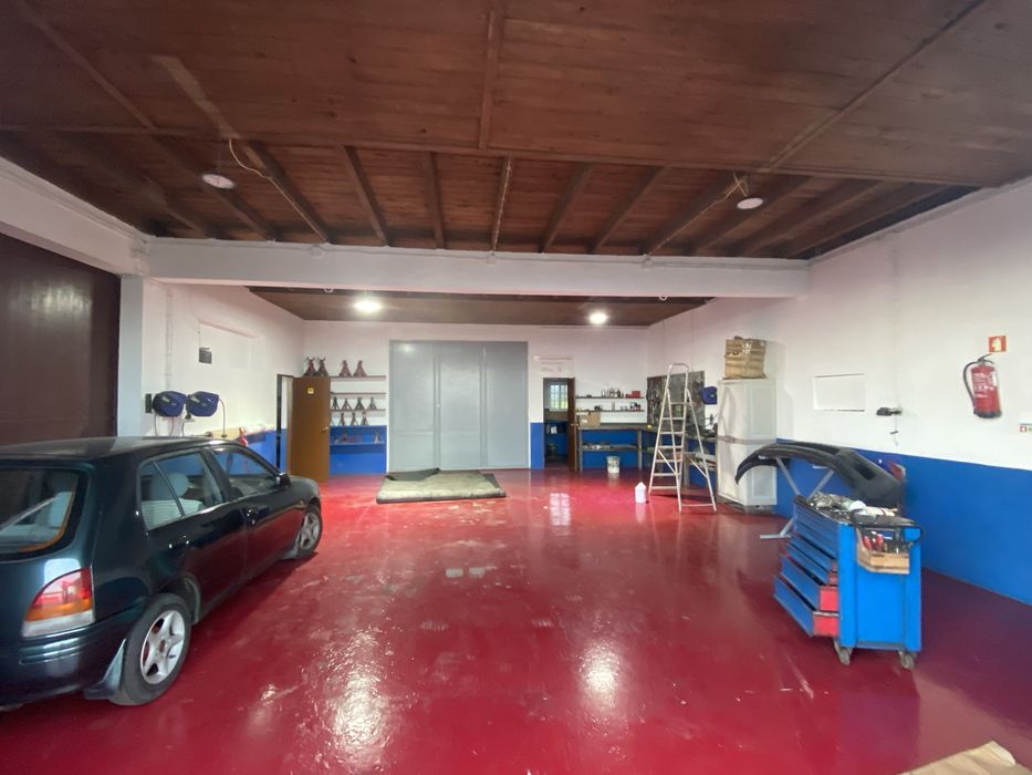 Oficina Automóvel/Armazém