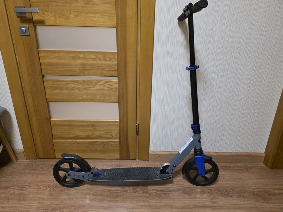 Самокат Crivit Town Scooter