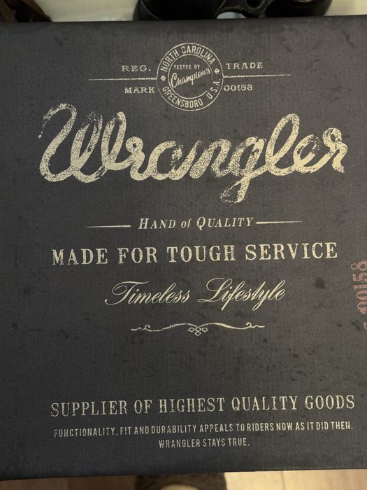 Ботинки wrangler оригинал.