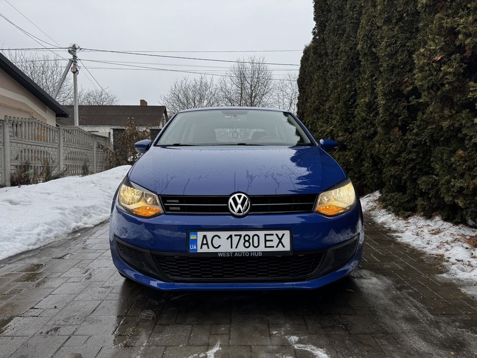 Автомобіль стан супер Volkswagen Polo 2012 1.4 бензин (85 к.с.)