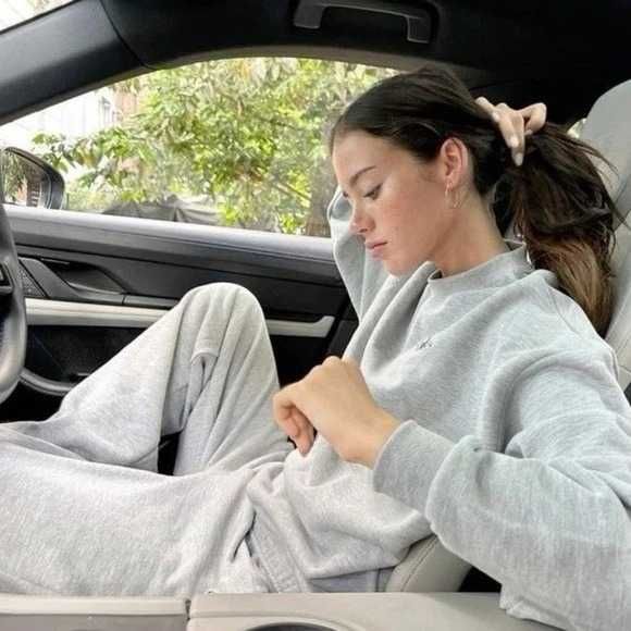 Alo Yoga Accolade Crew Neck Pullover – Heather Grey – ORYGINAŁ – NOWA