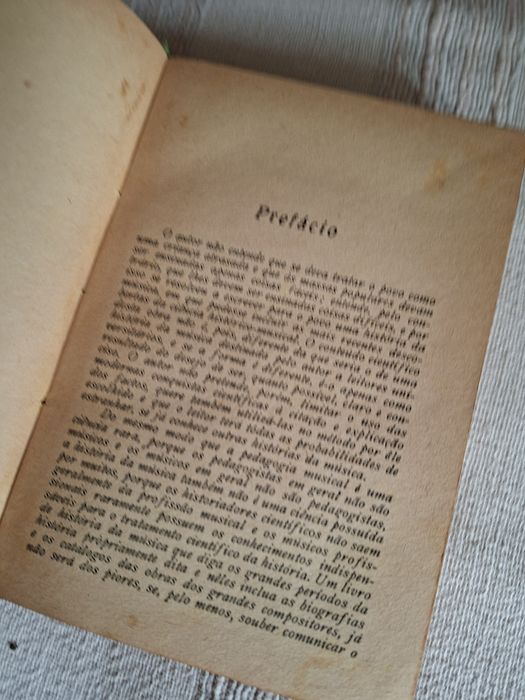 História Popular da Música por Luiz de Freitas Branco