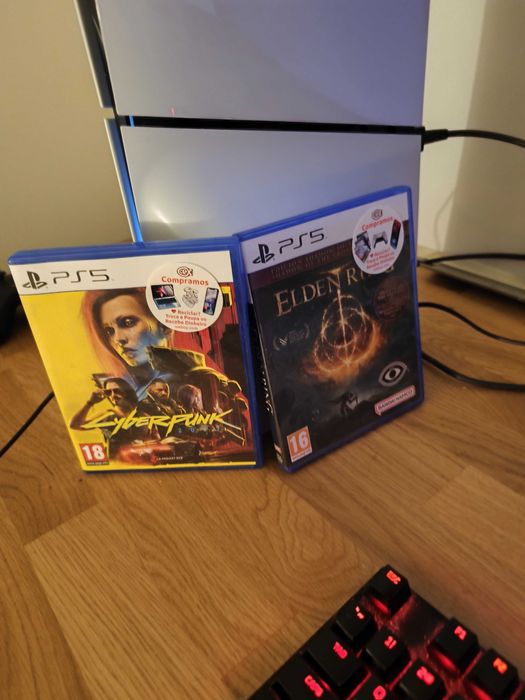 PS5 Slim com disco 1TB com garantia + comando original + 2 jogos