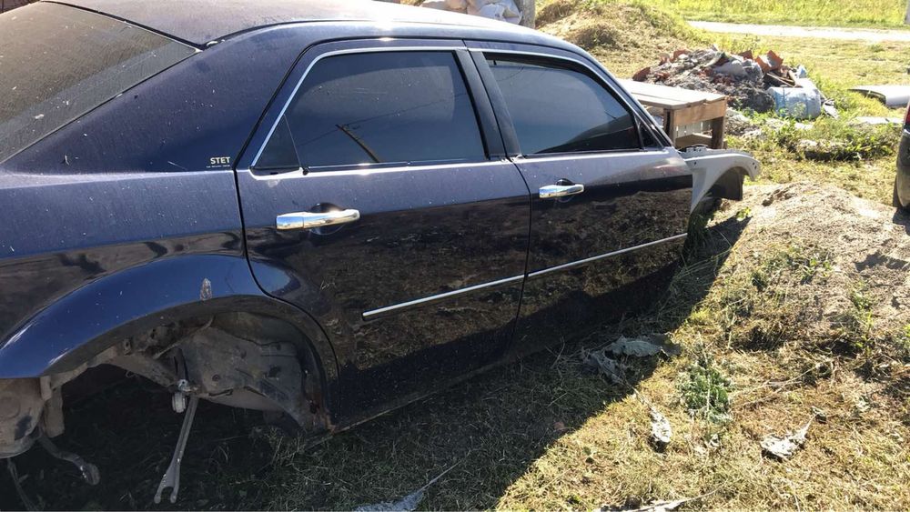 Chrysler 300c 3.0d-3.5  запчастини