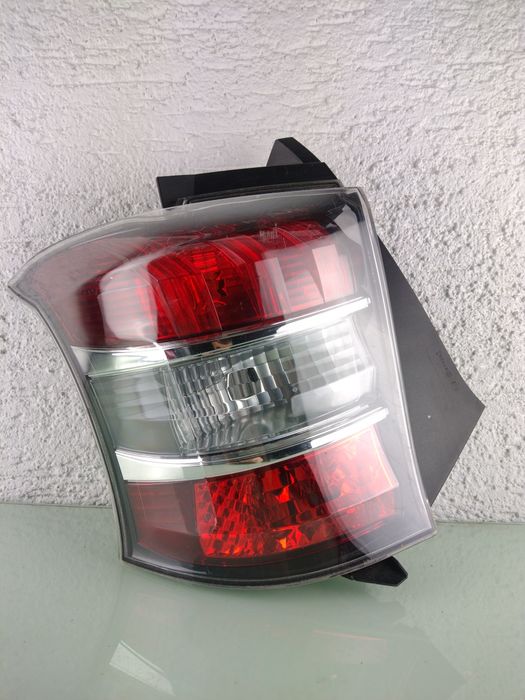 Toyota IQ lampa lewa tył oryginał  Europa wysyłka olx