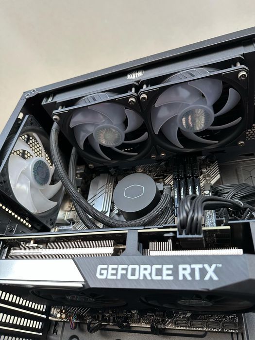 PC Gaming - RTX + Ryzen 7 3800X