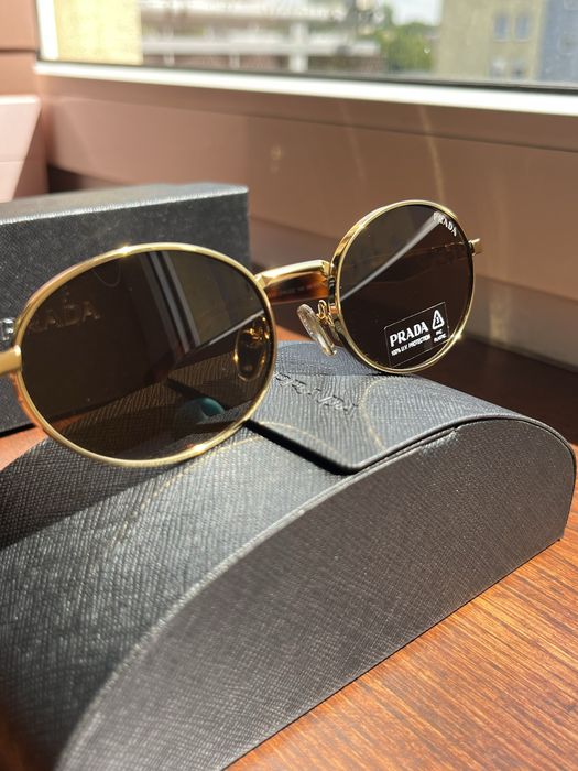 Okulary przecziwsłoneczne Prada