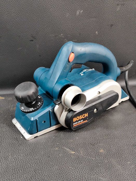 Profesjonalny Strug Elektryczny Bosch GHO 26-82 D Professional