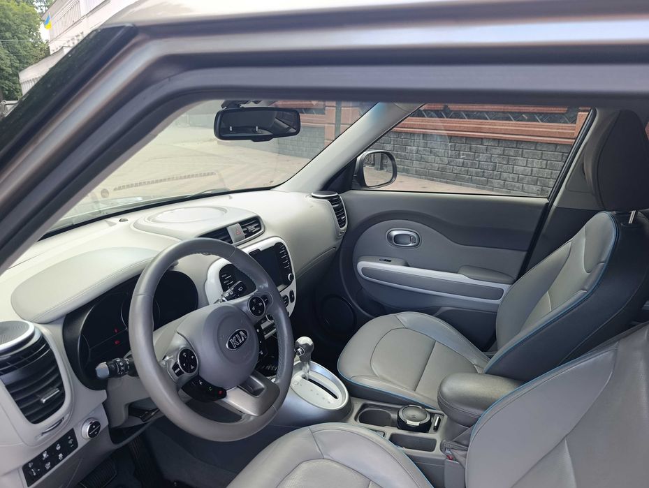 Kia Soul 2015 Електро
