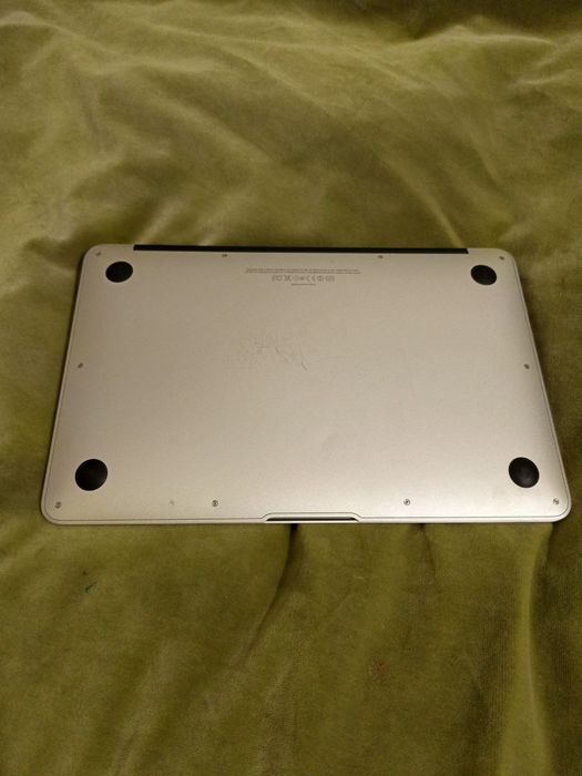MacBook Air 11 2012 идеал