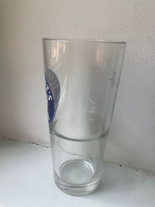 Tennent's super 0,4 ml стакан для пива.