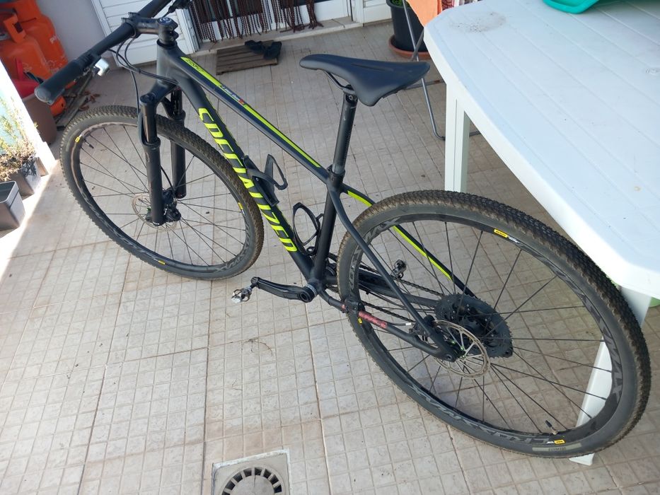 Specialized chisel
