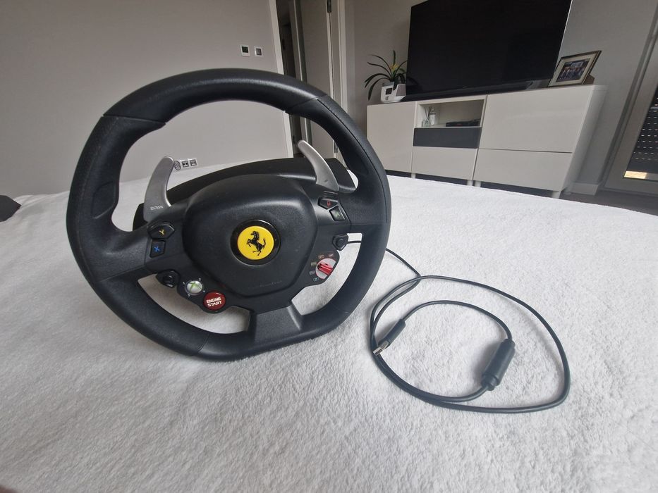 Kierownica + pedały Thrustmaster Ferrari 458 RW – Xbox 360