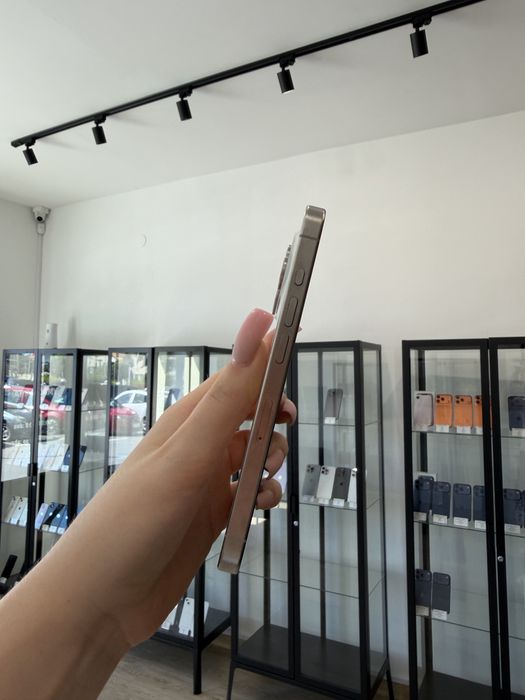 Telefon iPhone 15 PRO 256GB Biały Apple Gwarancja iTrade