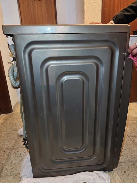 Máquina lavar roupa SAMSUNG. pouco uso, capacidade de 8kg
