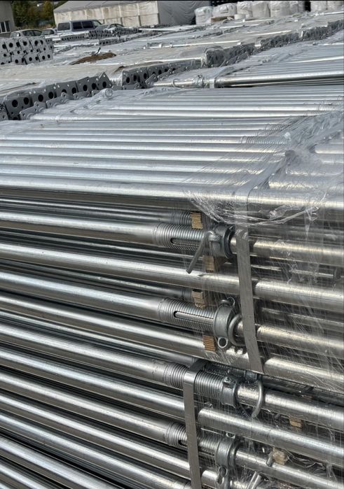 Stemple budowlane / dźwigary /głowice / trójnogi