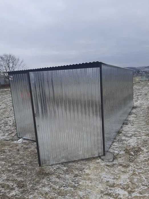 Garaż Hala Wiata / drewutnia