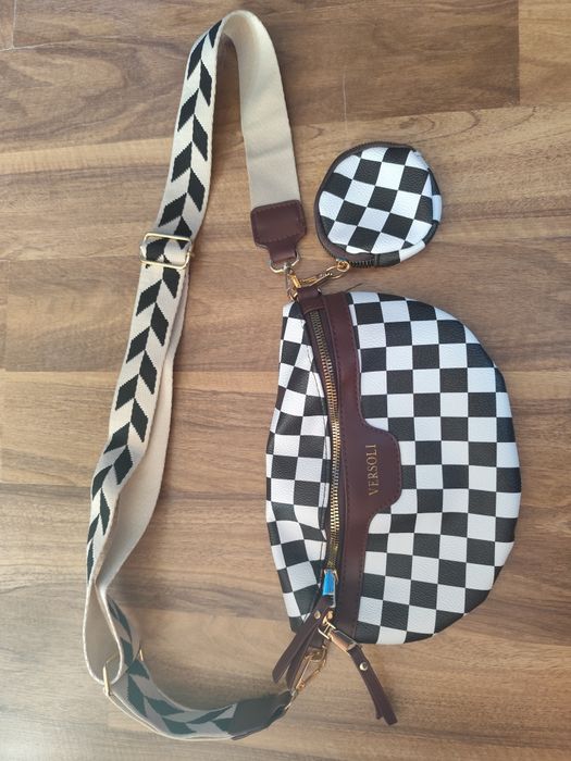 Torebka, nerka versoli