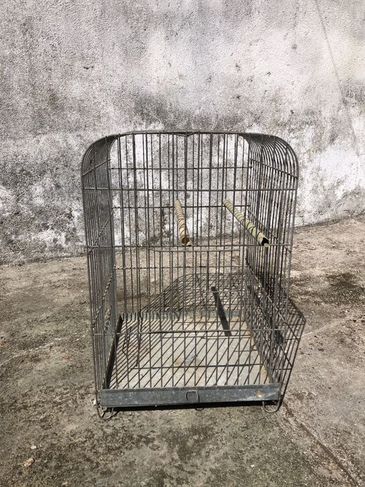 Vendo Gaiola Grande