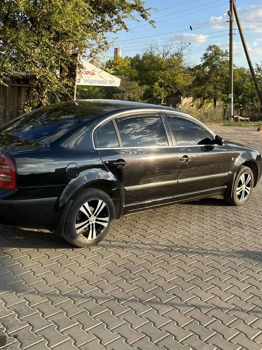 Продам Skoda Super B 1.9tdi,автомат