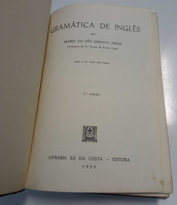 Gramática de Inglês, por Maria do Céu Saraiva Jorge