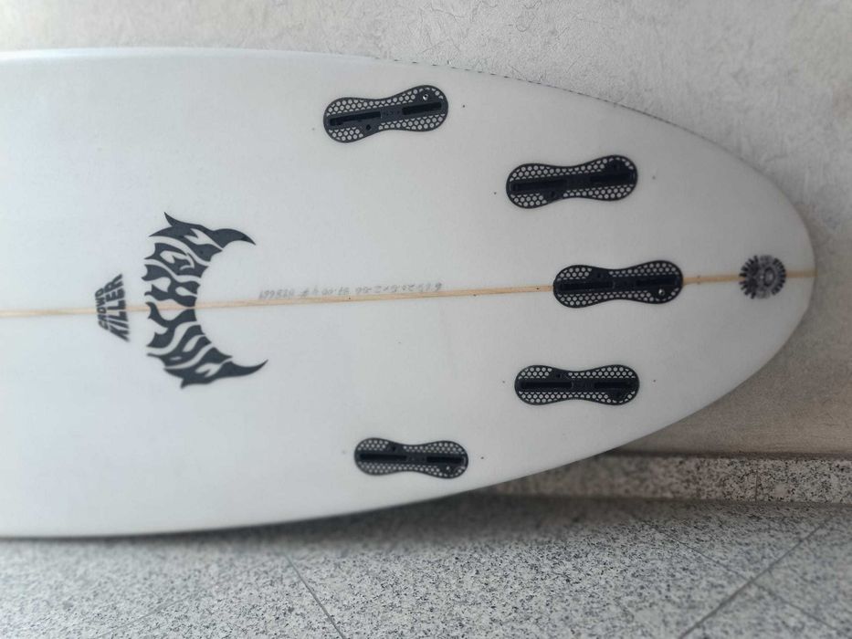 Prancha surf Lost Crowd Killer Round