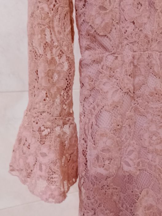 Sukienka dziewczęca z koronką