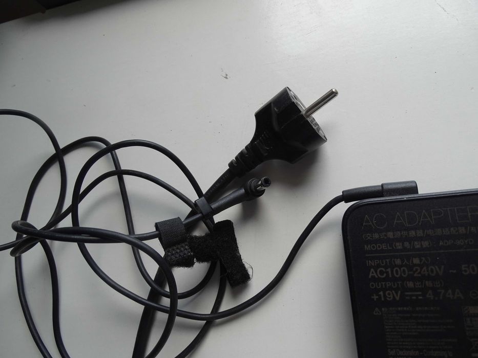 zasilacz asus adp 90 yd-b