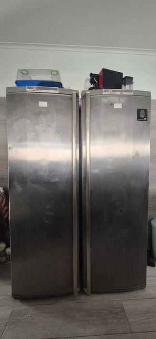 Frigorifico/Arca vertical AEG/Electrolux