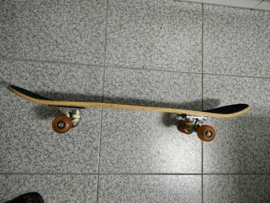 Vendo SKATE usado mas em bom estado