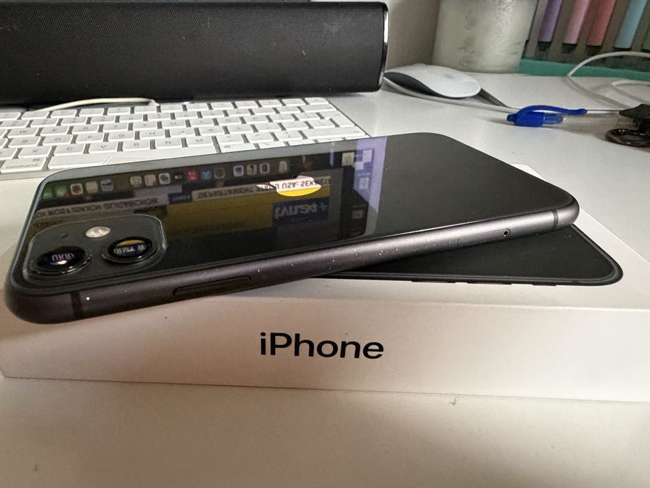 Bateria 100% iPhone 11 64gb Black Idealny
