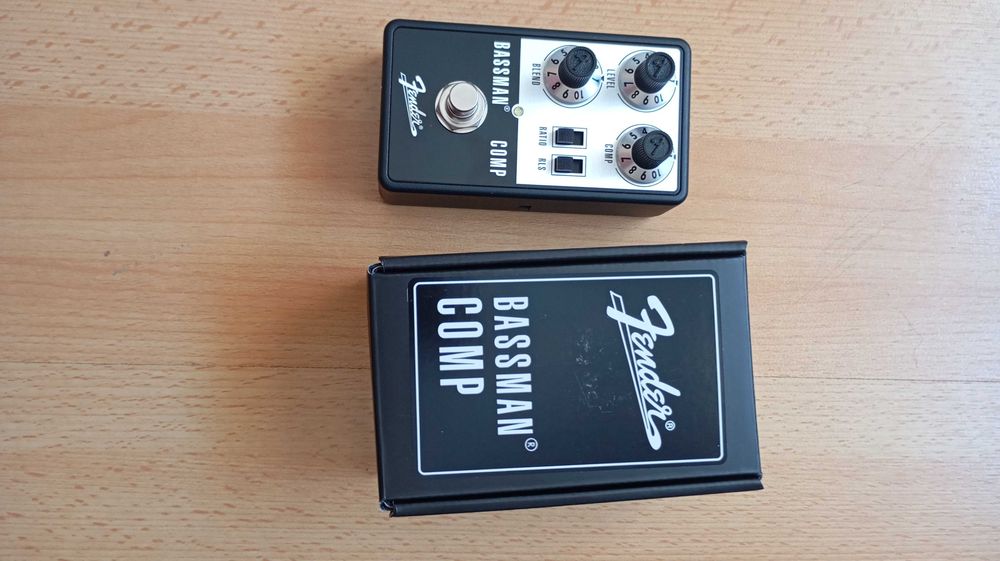 Pedal Fender bassman compressor com caixa