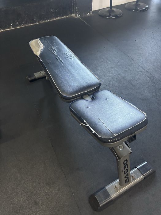 Banco de musculação profissional