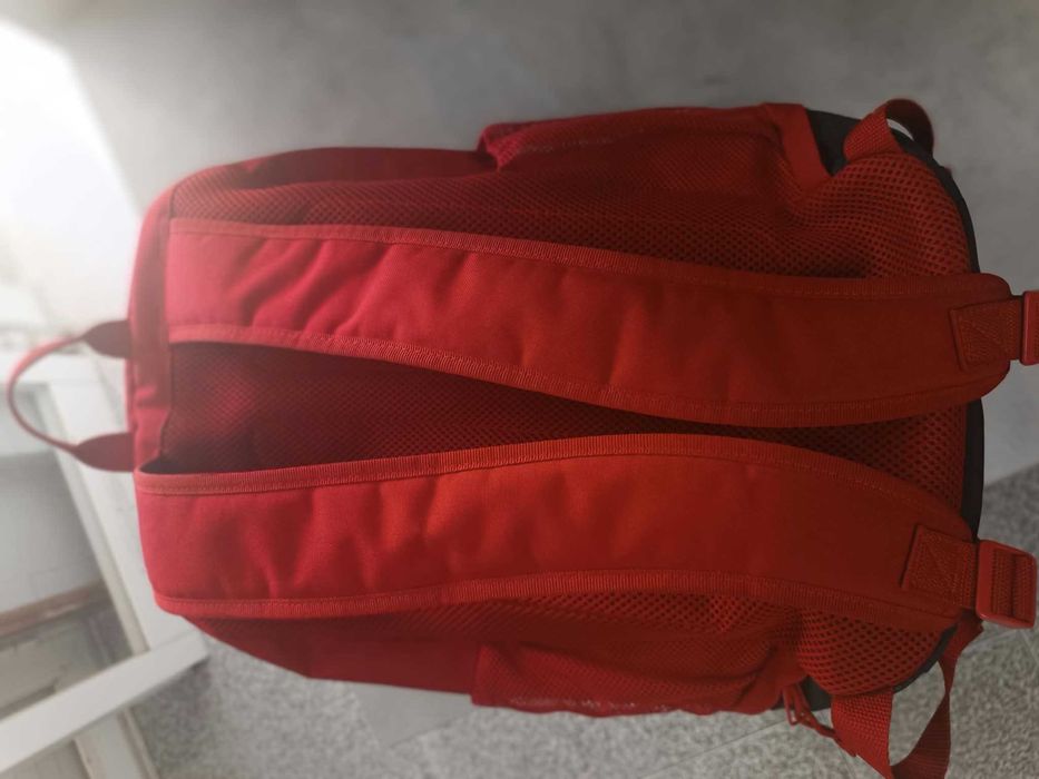 Mochila Adidas esporte