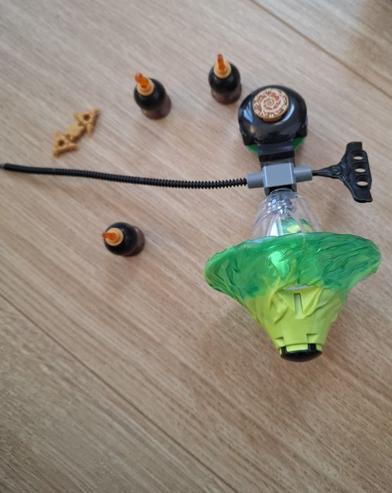 Lego Ninjago  70689 Szkolenie Spinjitsu Lloyda