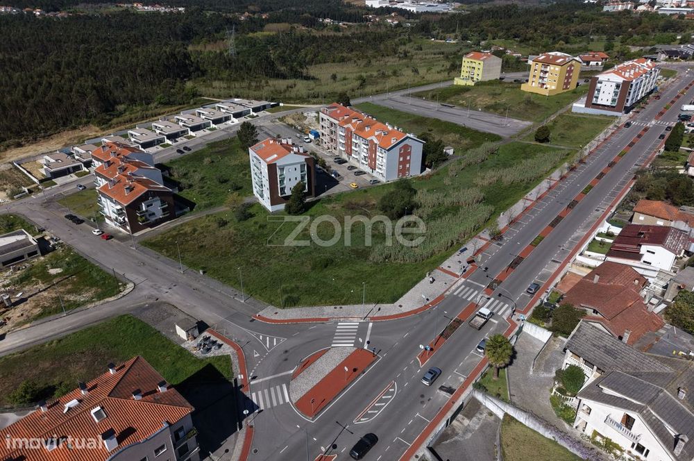 Lote para construção de prédio | 12 fogos | 360 m²