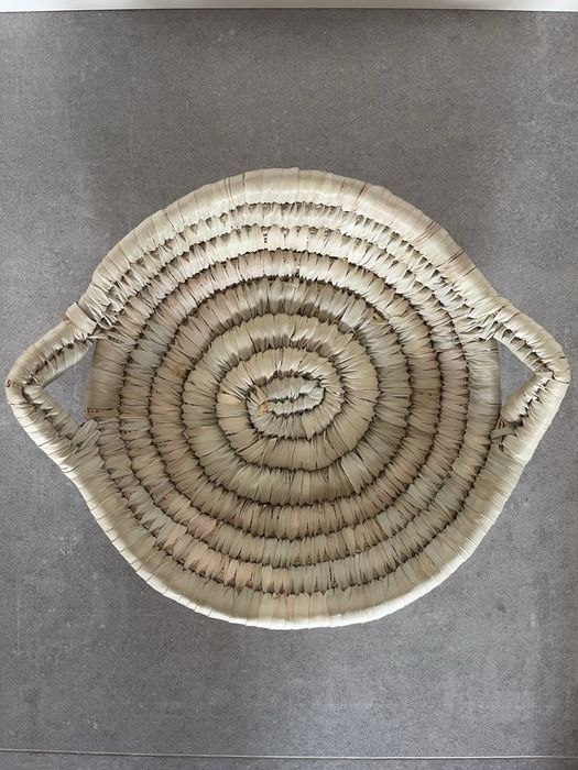 Cesto de palmeira novo - Fruteira - feito à mão, artesanal