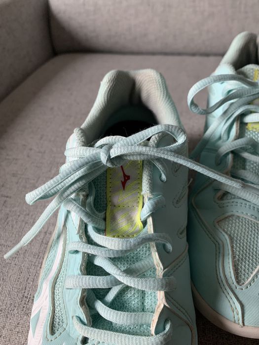 MIZUNO do biegania Adidasy miętowe roz .38