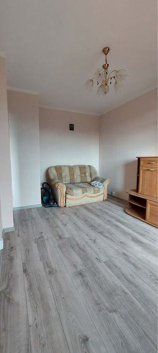 Mieszkanie 35m2* 1 piętro* duży balkon * do własnej aranżacji