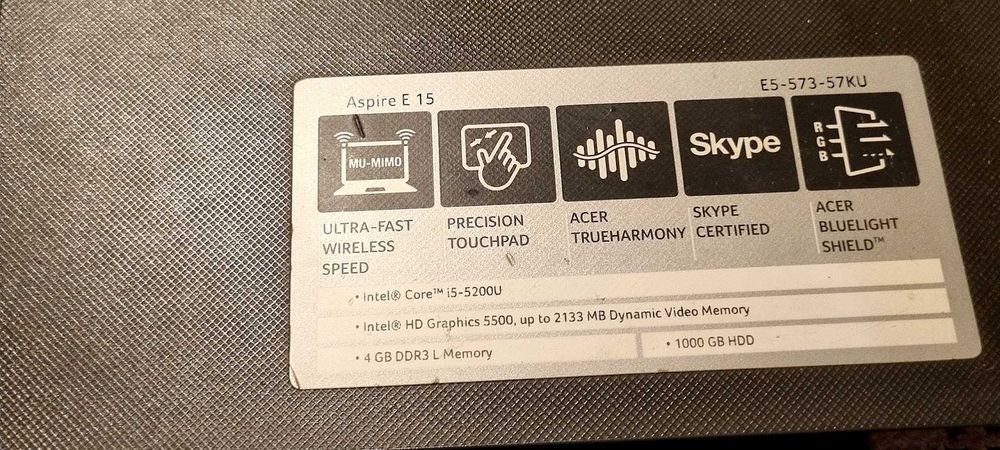 Acer Aspire E15 - Excellent Condition -64752320435842123