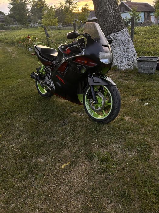 продам хонда 600 сбр f2, або обміняю!!