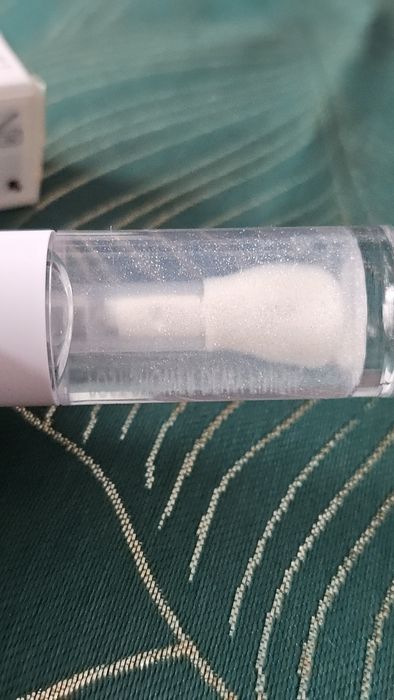 CLE Cosmetics żel do twarzy nadający błysk