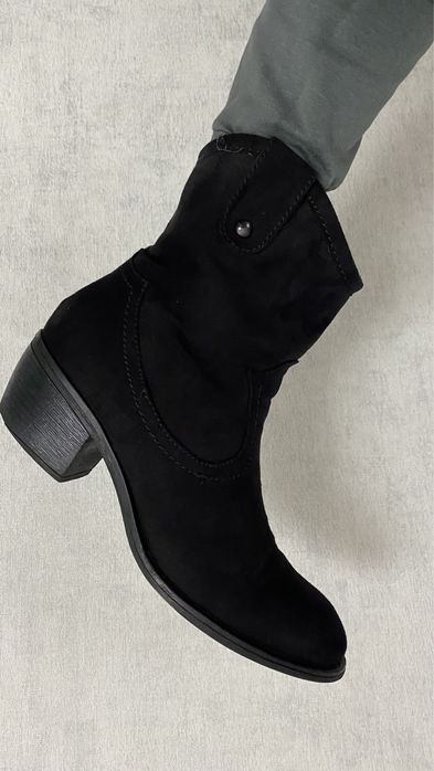 Ботинки черевики козаки