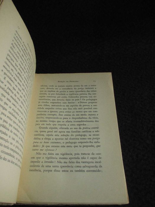 Livro Educação da Castidade R. P. Ruiz Amado S. J. 1960