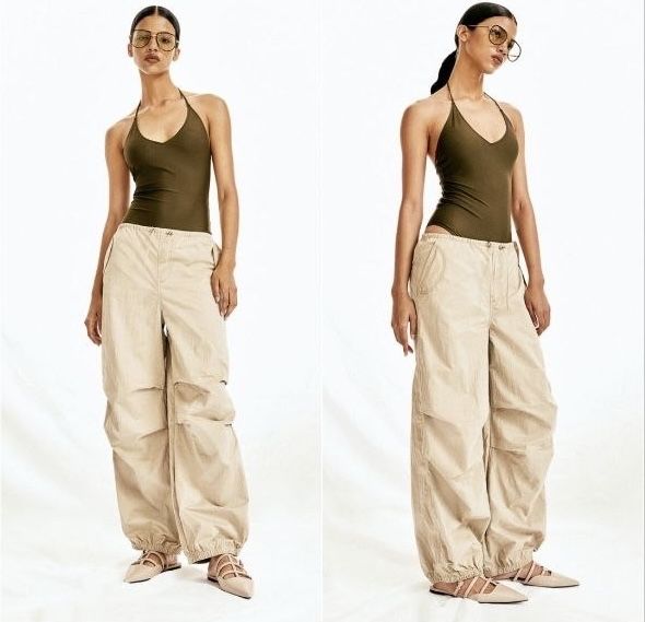 Штани H&M DIVIDED Loose Fit S бежеві для танців